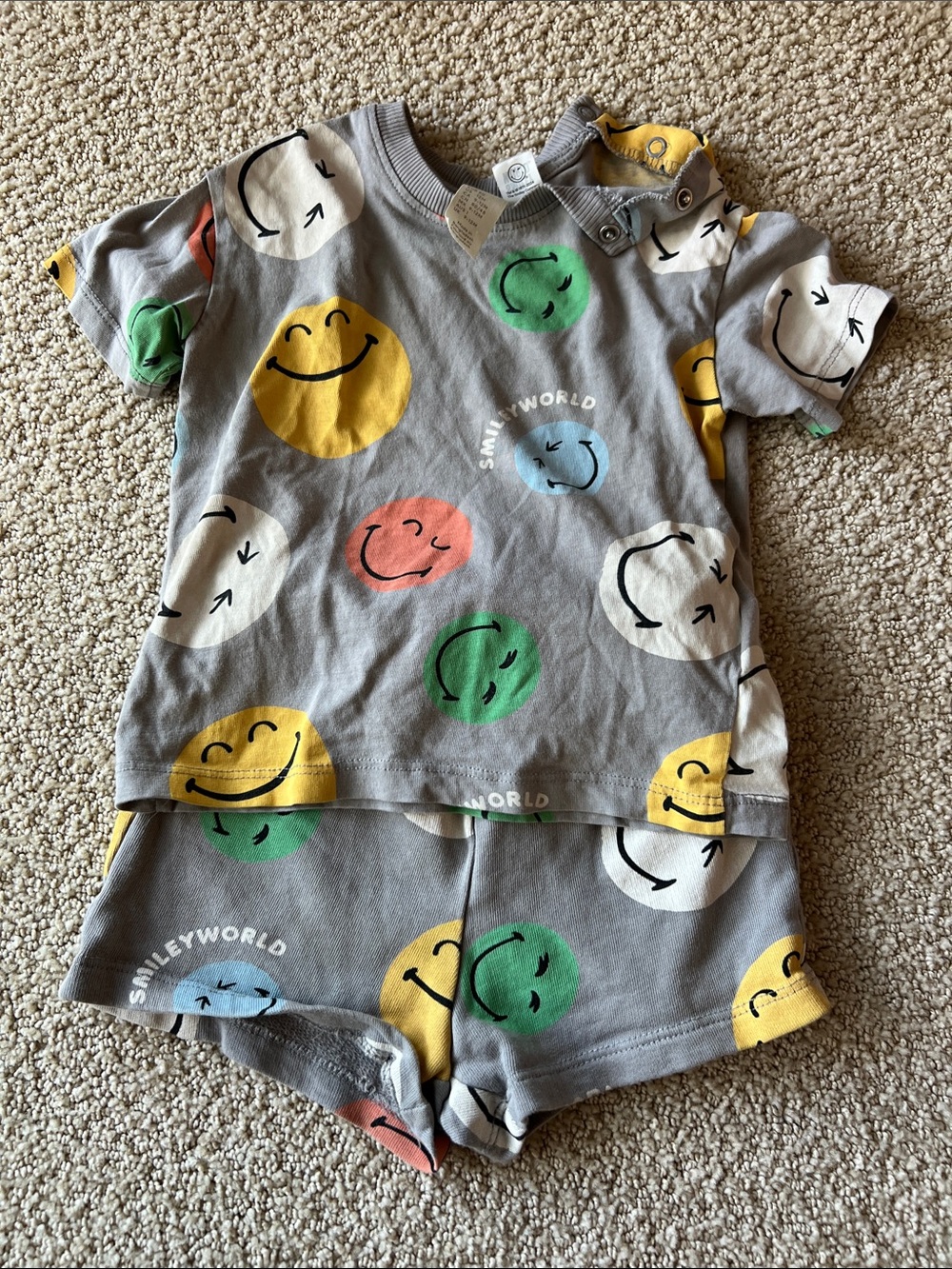 Smiley World Kids Gray Short Set with Multicolor Smiley Faces